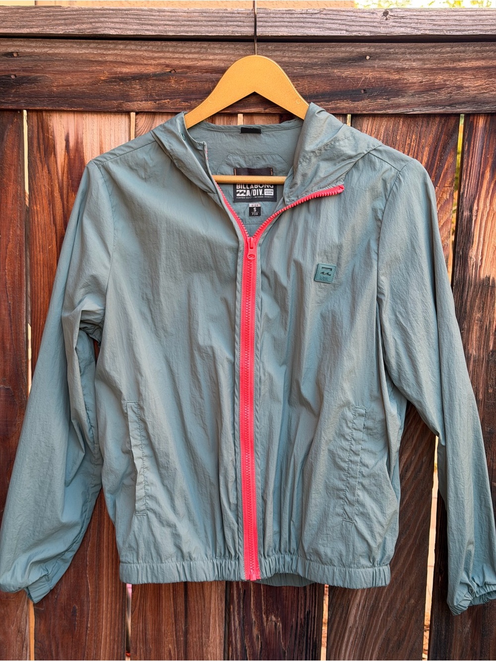 Billabong A/Div Daybreak Windbreaker Jacket Small Pink Zip